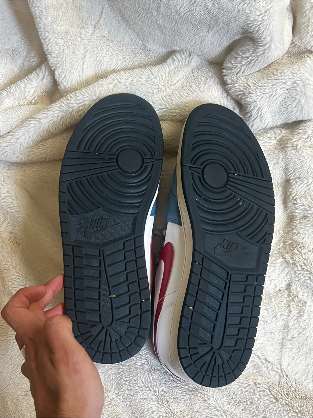 Nike - Picture 5 of 6